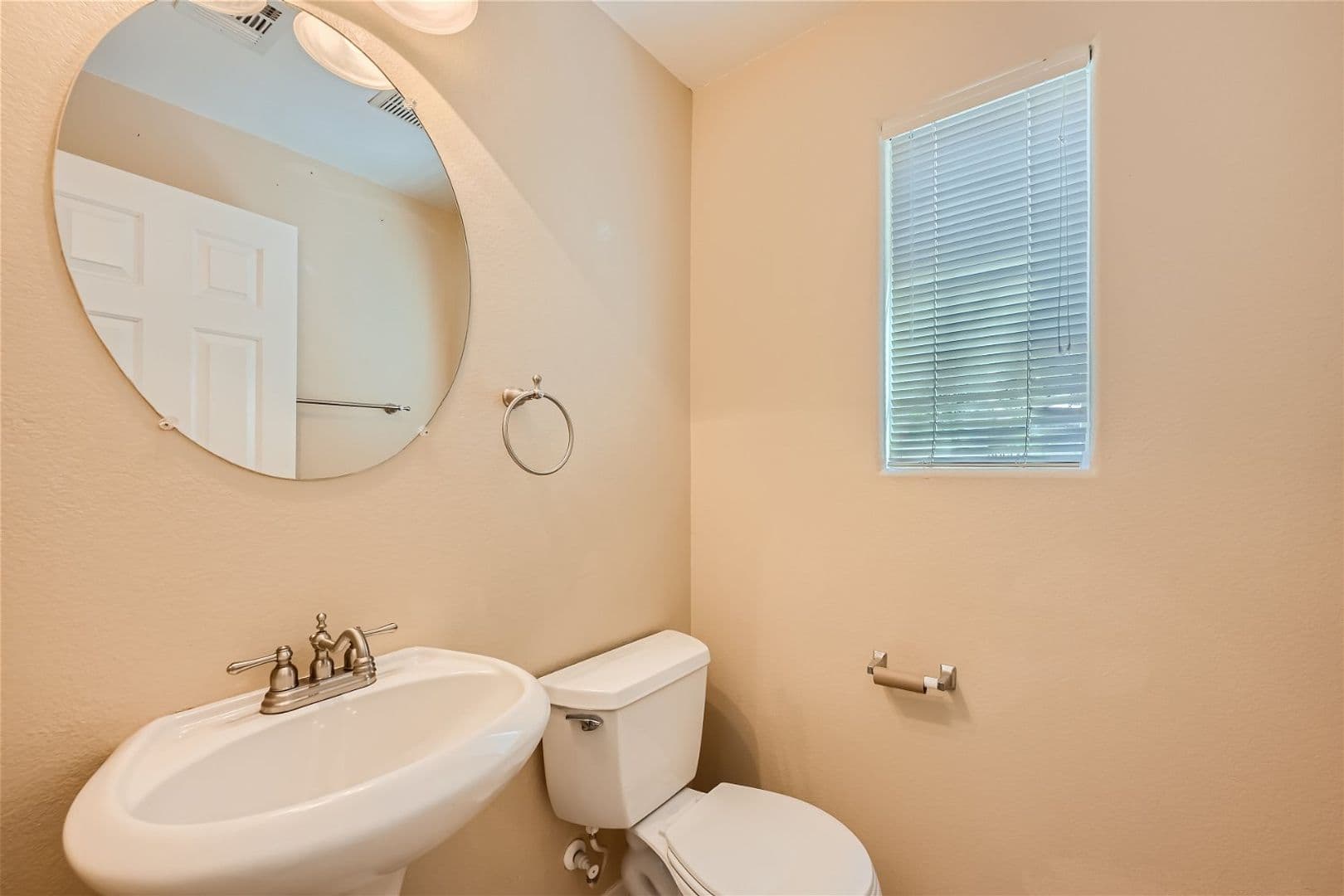 Las Vegas House: 9005 Exultation Ct.