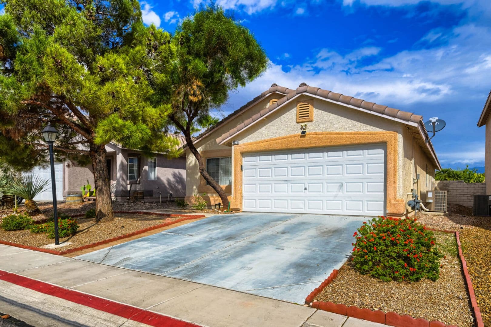 Las Vegas House: 8928 Crooked Shell Ave.