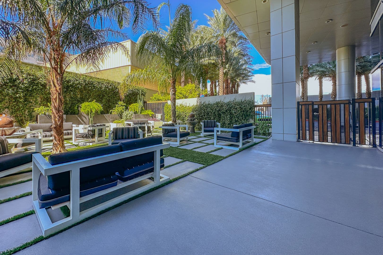 Las Vegas Condo: 4471 Dean Martin Dr #604
