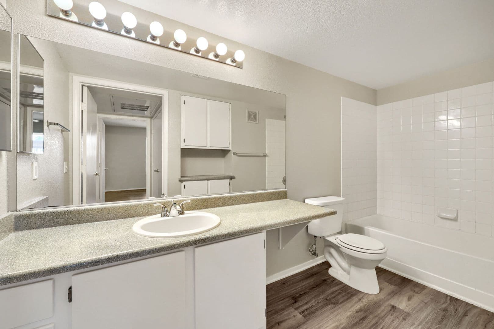 Las Vegas Condo: 555 E Silverado Ranch Blvd