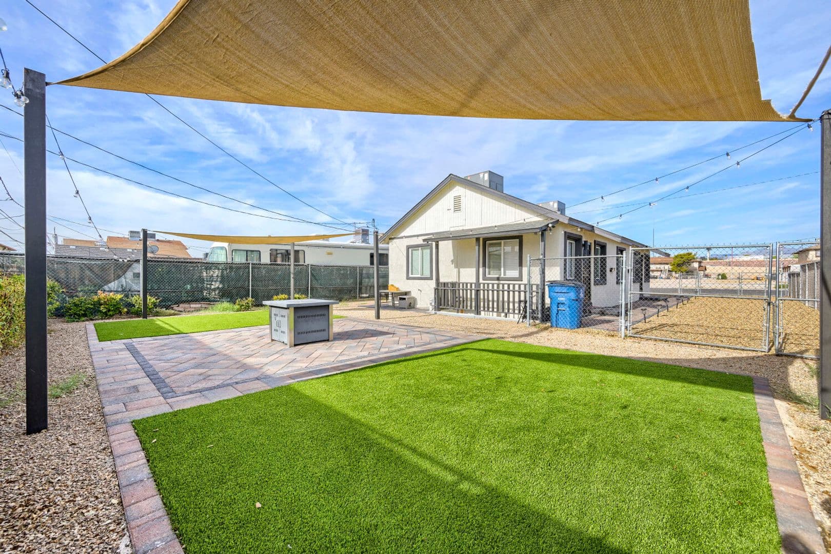 North Las Vegas House: 1934 Stanford Street