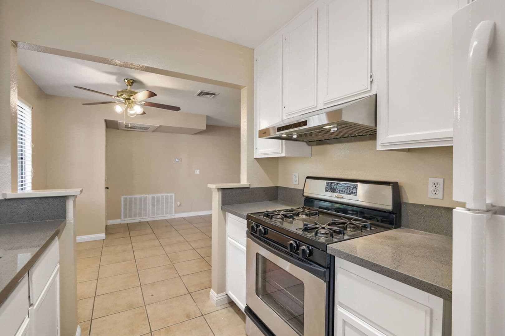Las Vegas Condo: 4860 Nara Vista Way