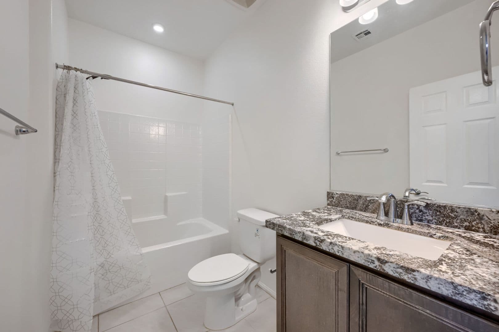 Henderson Townhome: 633 Sedum Ave