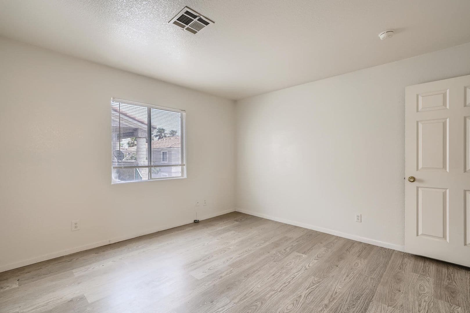 Las Vegas Condo: 2200 Benmore Street Unit 201