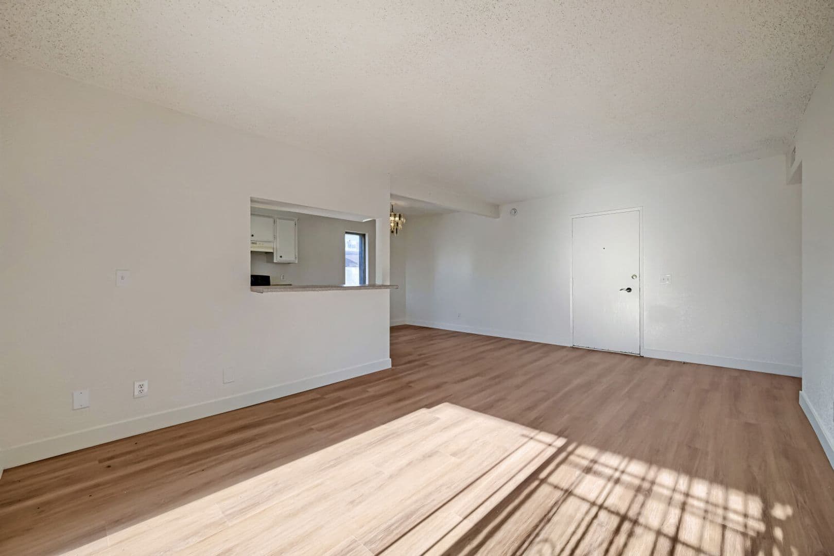 Las Vegas Condo: 1405 Vegas Valley Drive