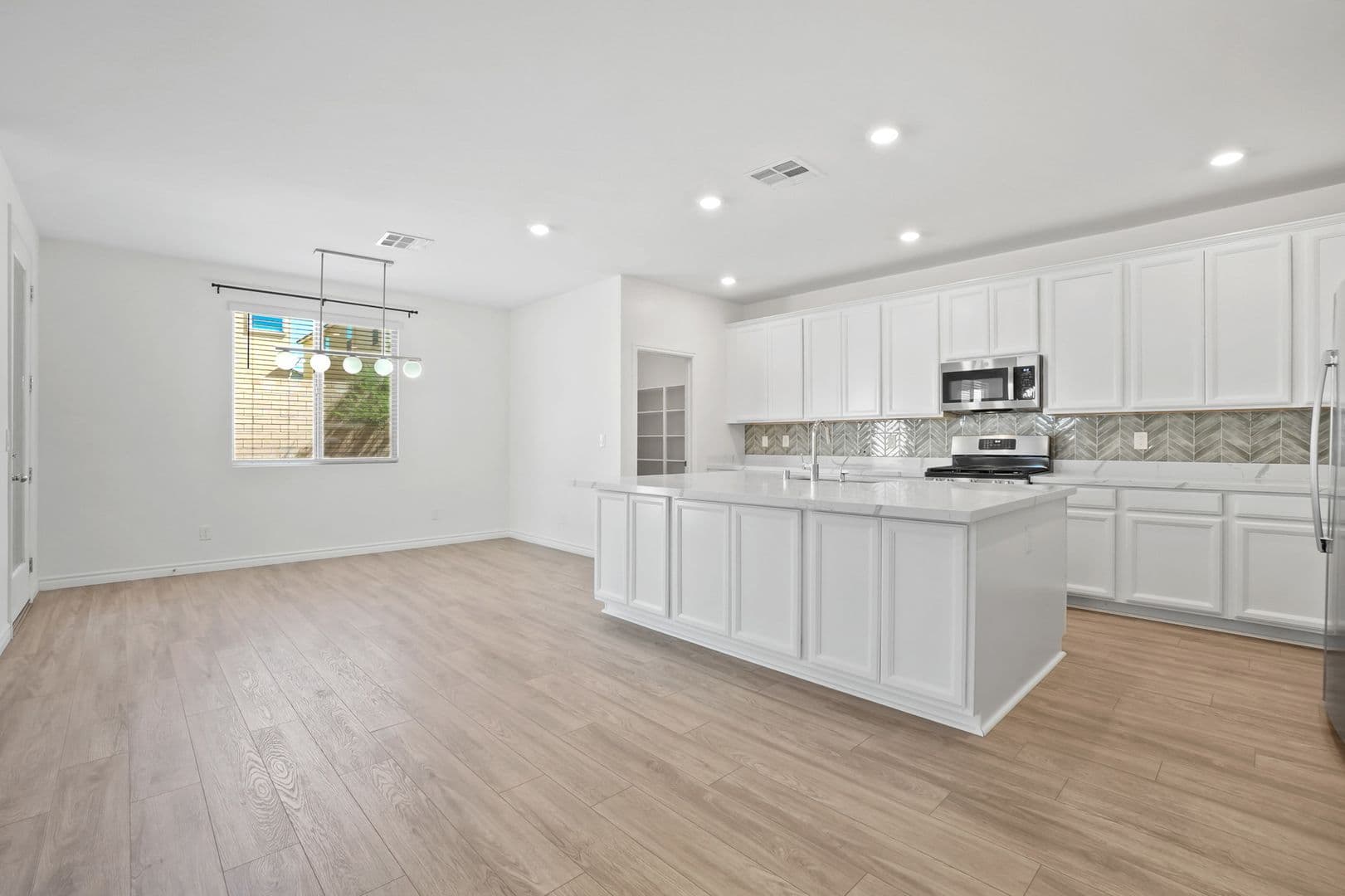 North Las Vegas House: 1118 Junipine Ave