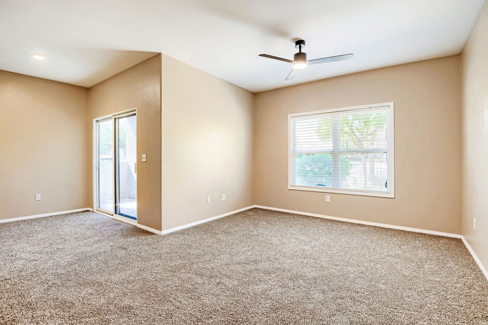 Las Vegas Condo: 7255 W Sunset Rd