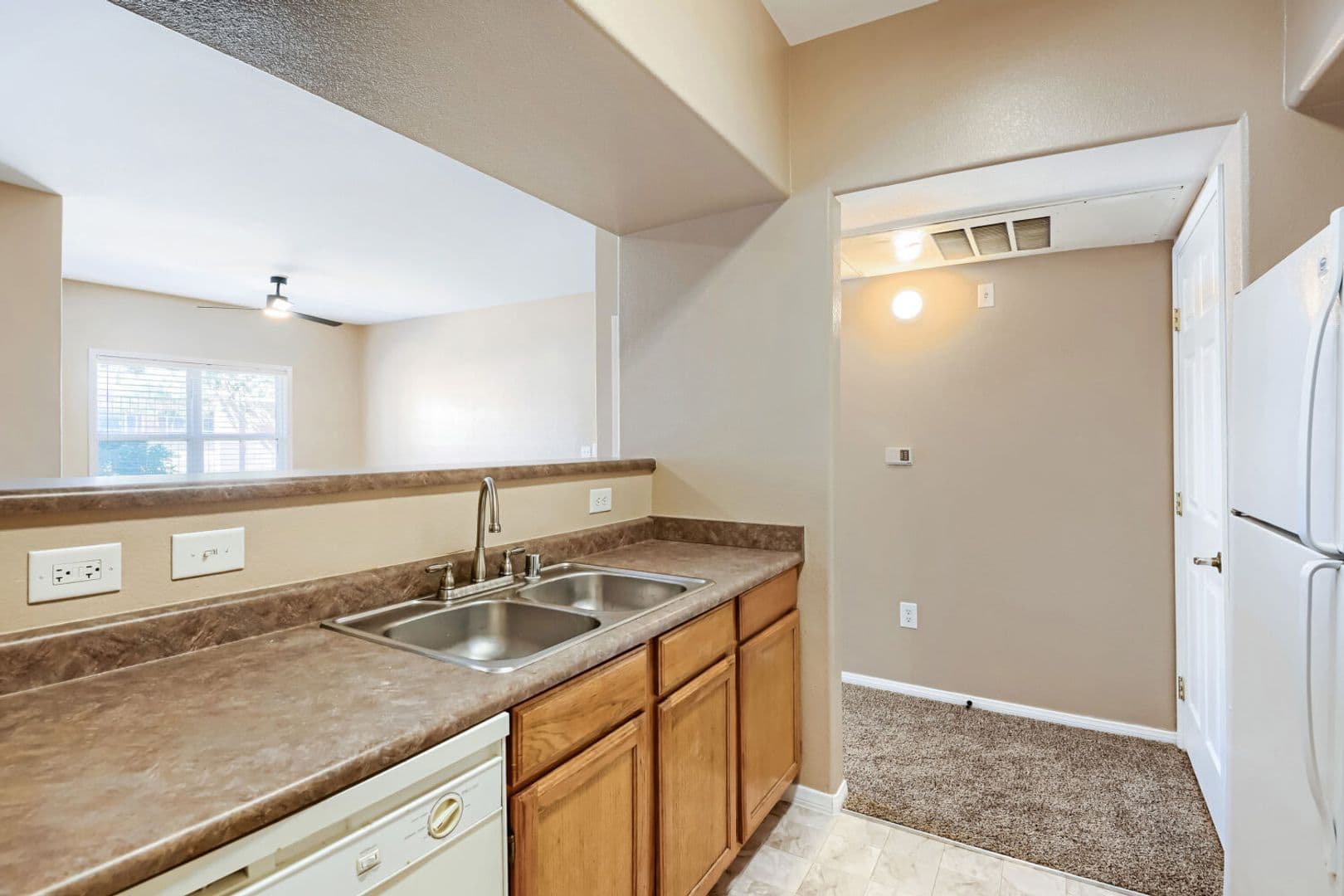 Las Vegas Condo: 7255 W Sunset Rd