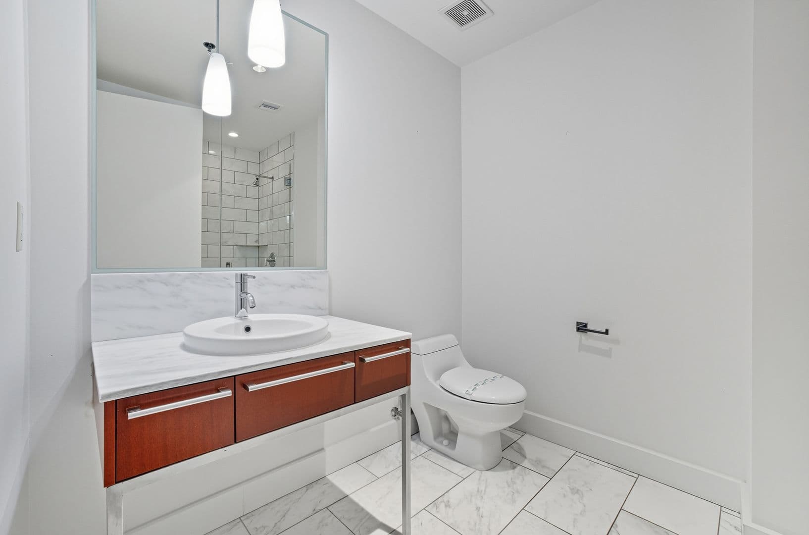 Las Vegas Condo: 4471 Dean Martin Dr #604