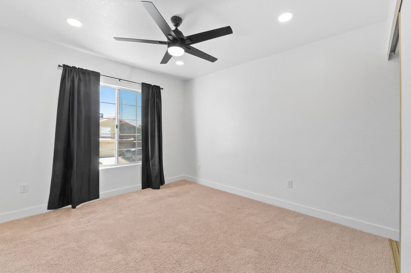 North Las Vegas House: 3523 Farina Drive
