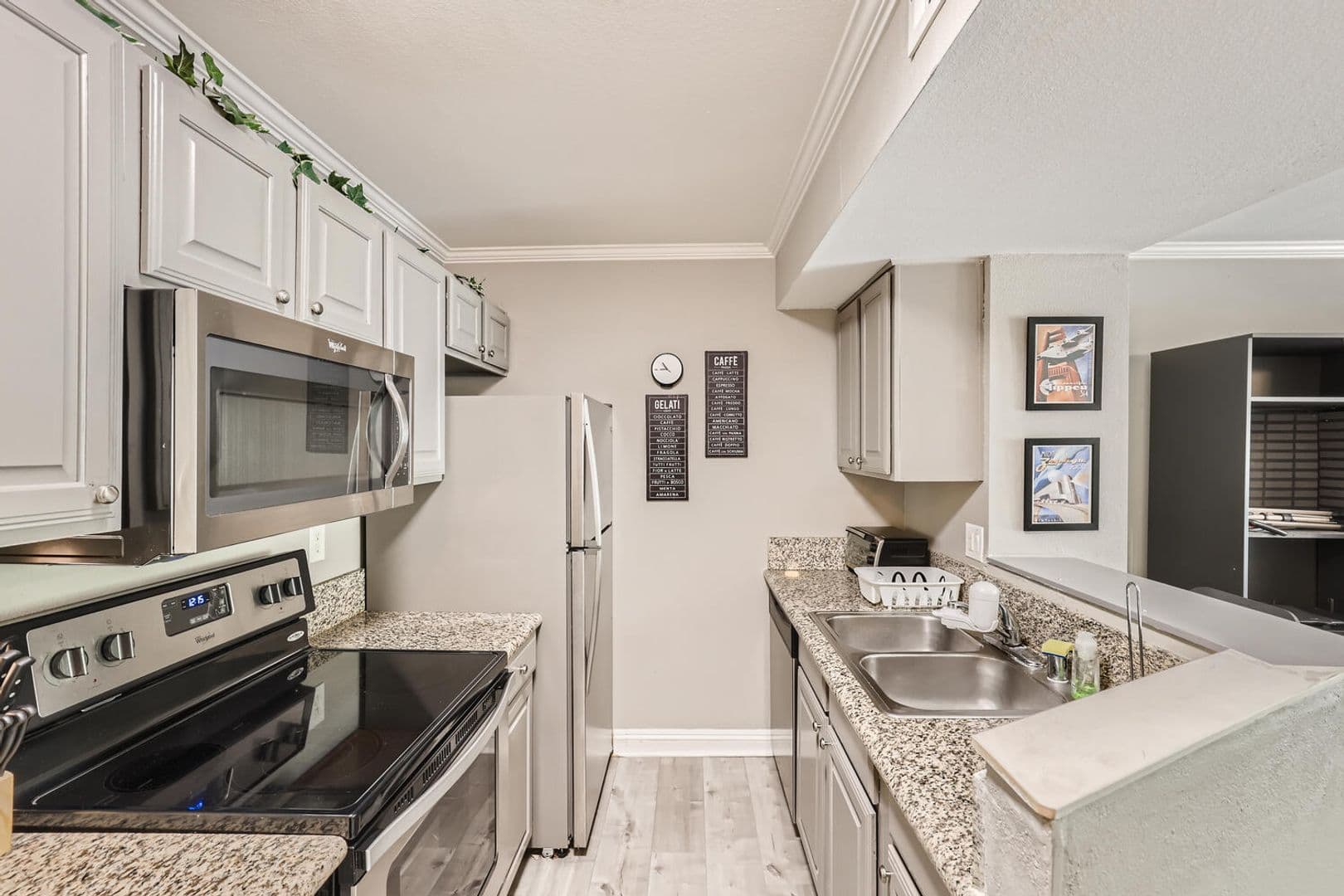 Las Vegas Condo: 5146 S Jones Blvd UNIT #207