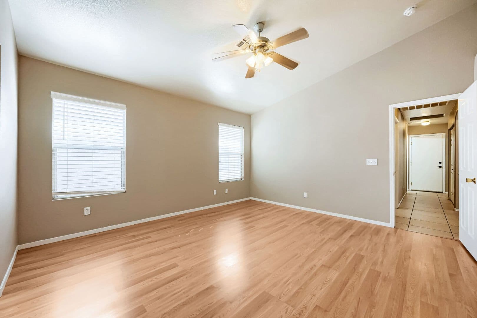 Las Vegas House: 8928 Crooked Shell Ave.