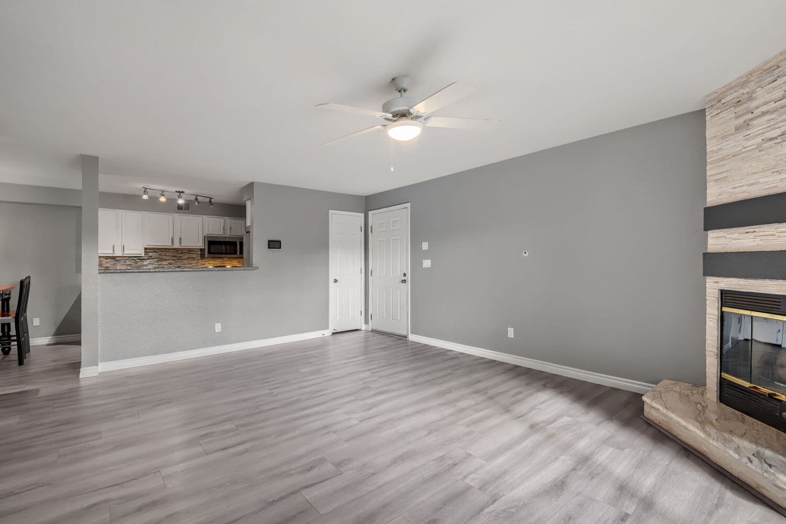 Las Vegas Condo: 2451 N Rainbow Blvd