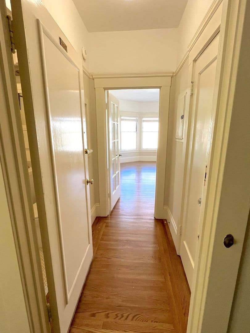 San Francisco Apartment: 2301 Bay Street