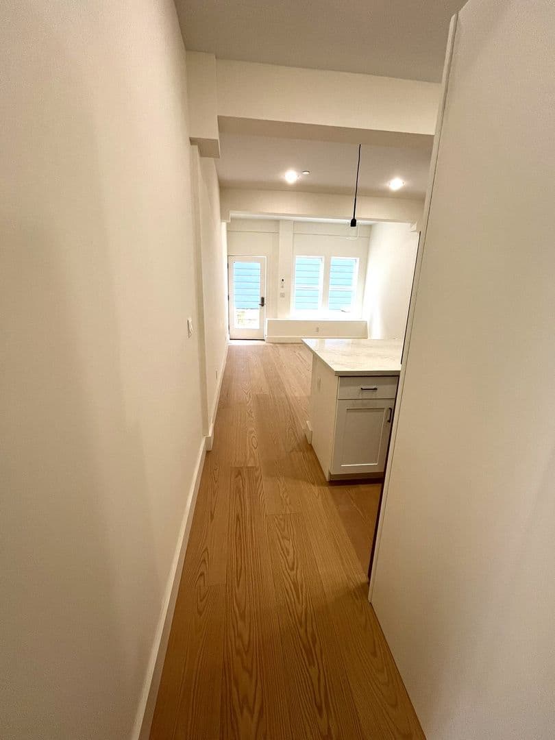 San Francisco Apartment: 1201 12th Avenue
