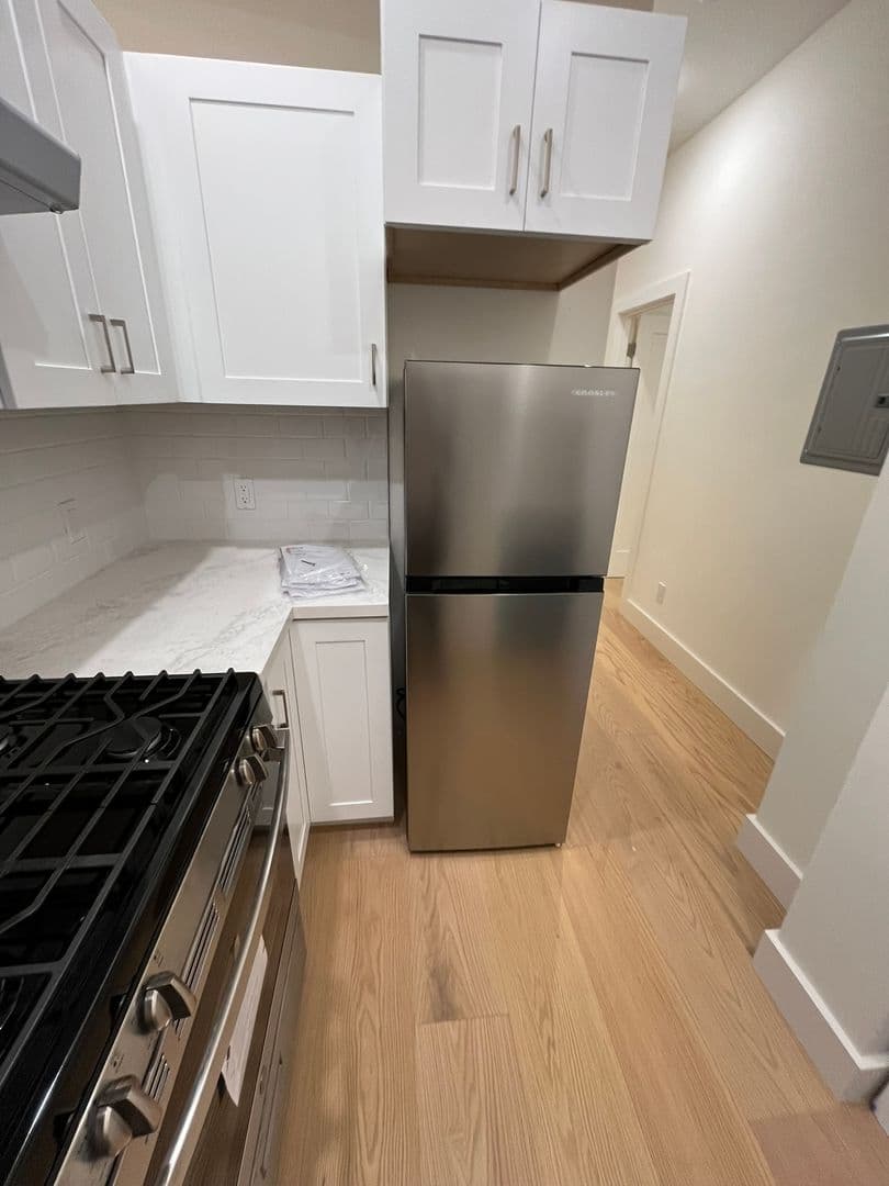 San Francisco Apartment: 1201 12th Avenue