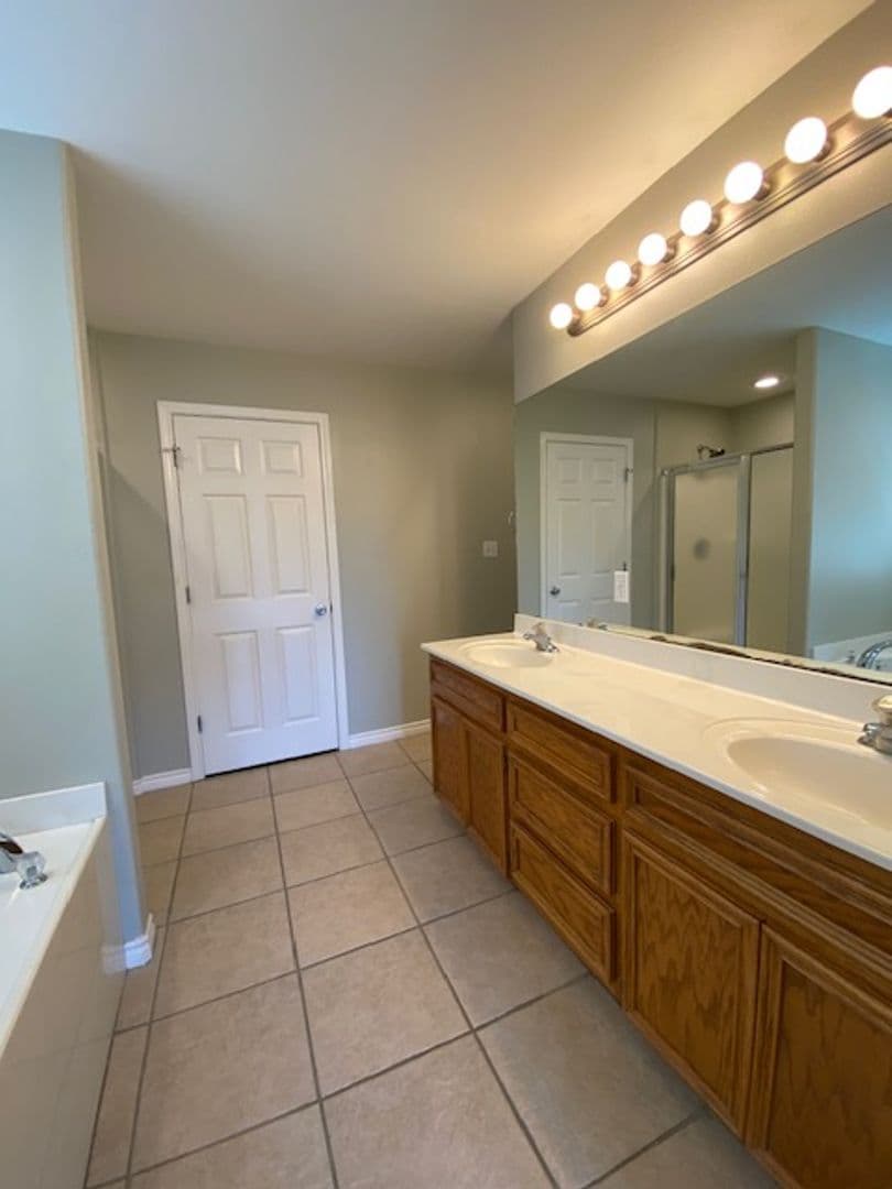 CORPUS CHRISTI House: 8226 EXCALIBUR RD.