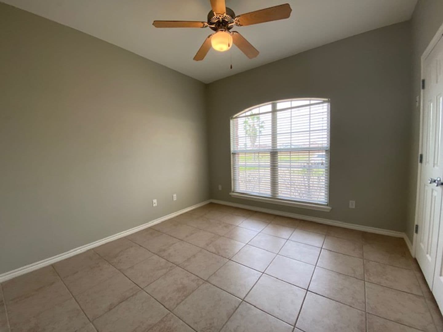 CORPUS CHRISTI House: 8226 EXCALIBUR RD.