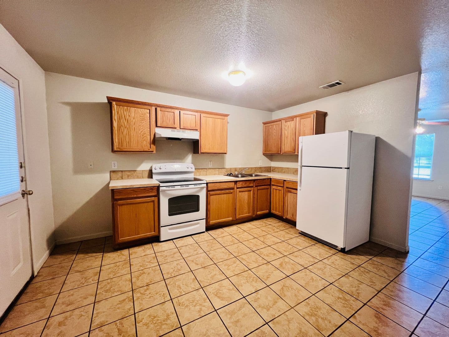 Harker Heights Apartment: 1405 Hopi Trl