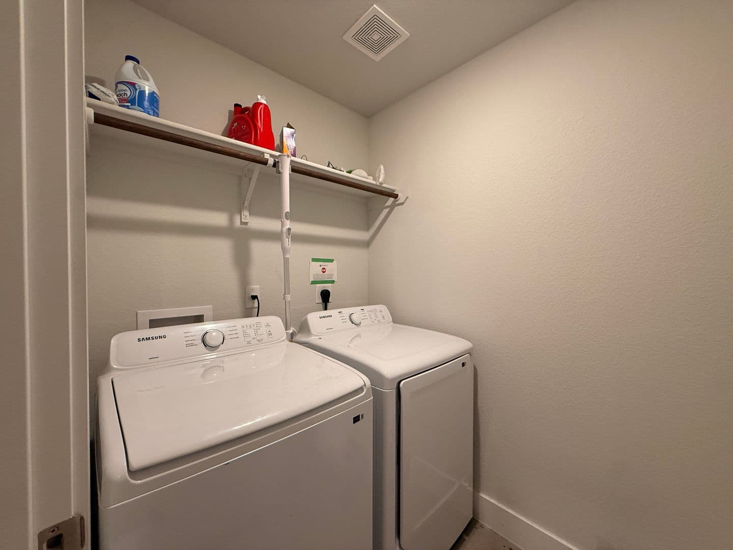Copperas Cove House: 1055 Lexington Drive