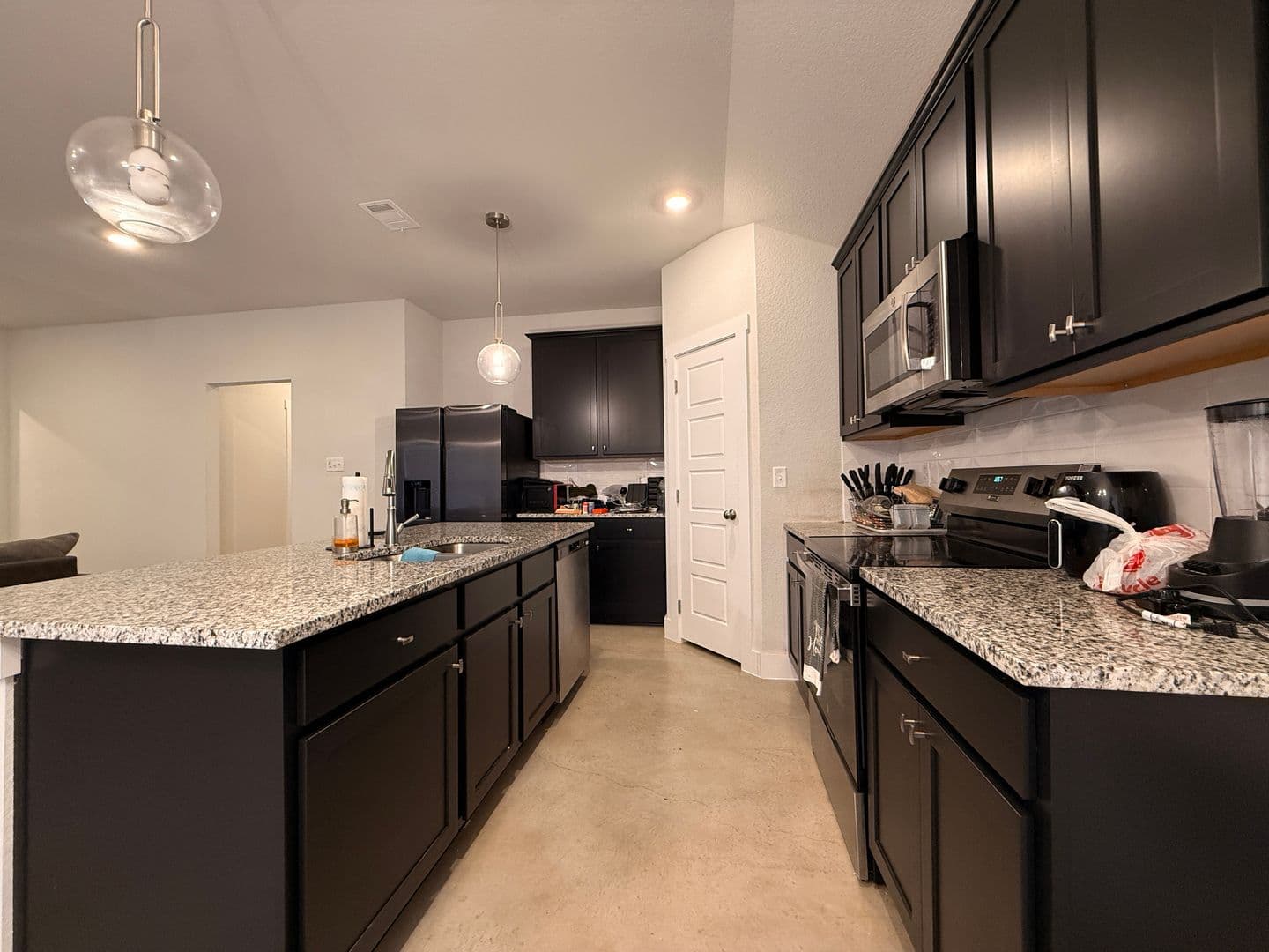 Copperas Cove House: 1055 Lexington Drive