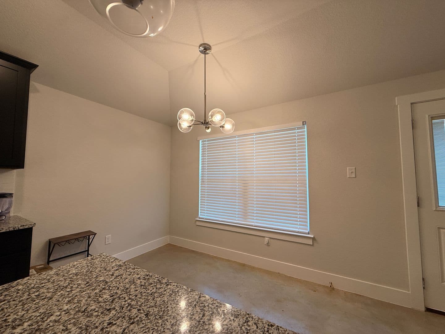 Copperas Cove House: 1055 Lexington Drive
