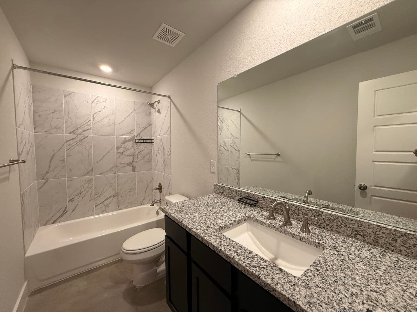 Copperas Cove House: 1055 Lexington Drive