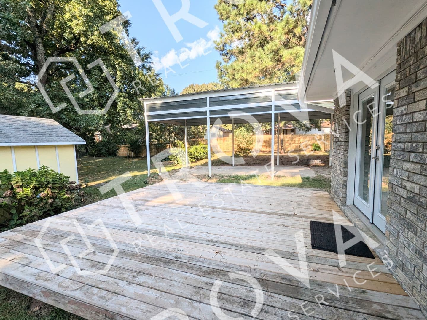Texarkana House: 4203 Airline Dr
