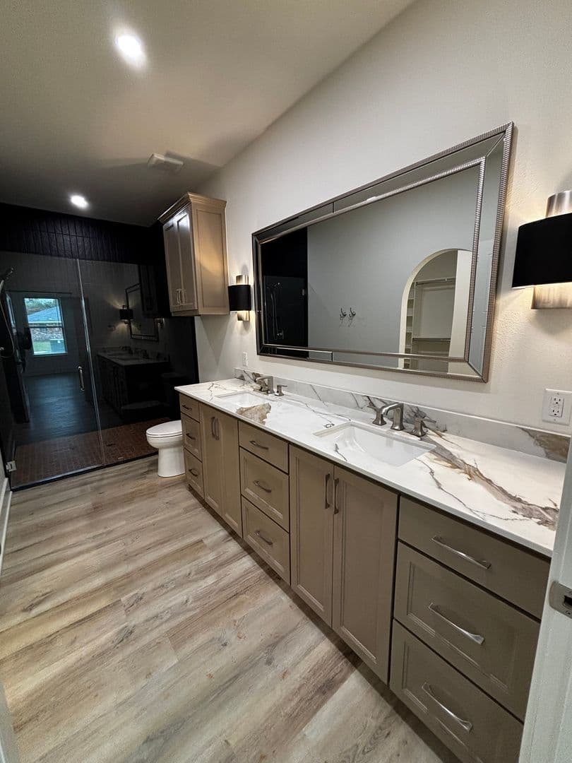 Texarkana House: 7 Fernwood Drive
