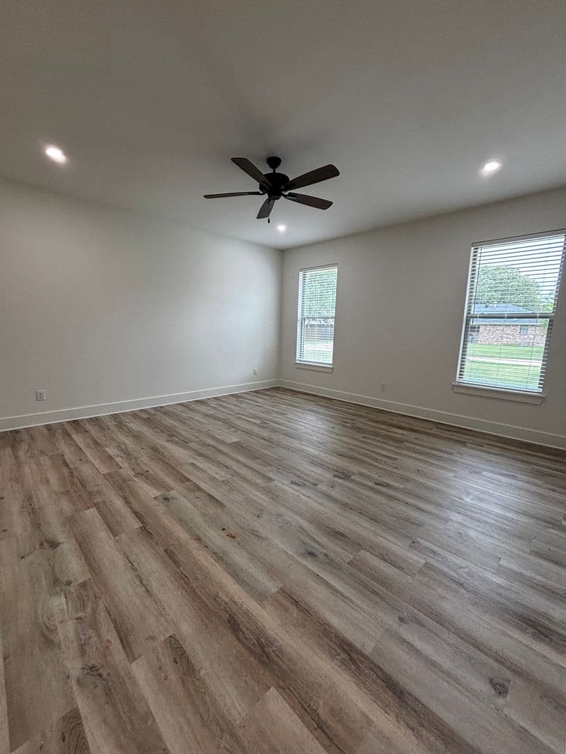 Texarkana House: 7 Fernwood Drive