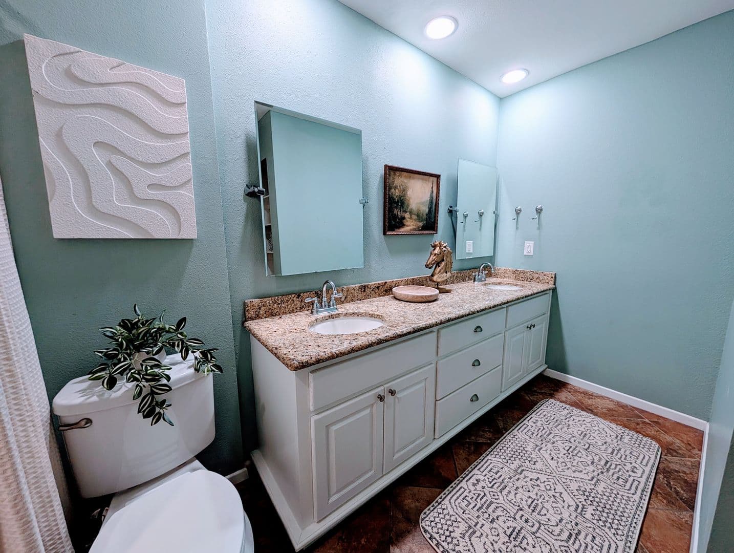 Texarkana House: 10 Clay Avenue