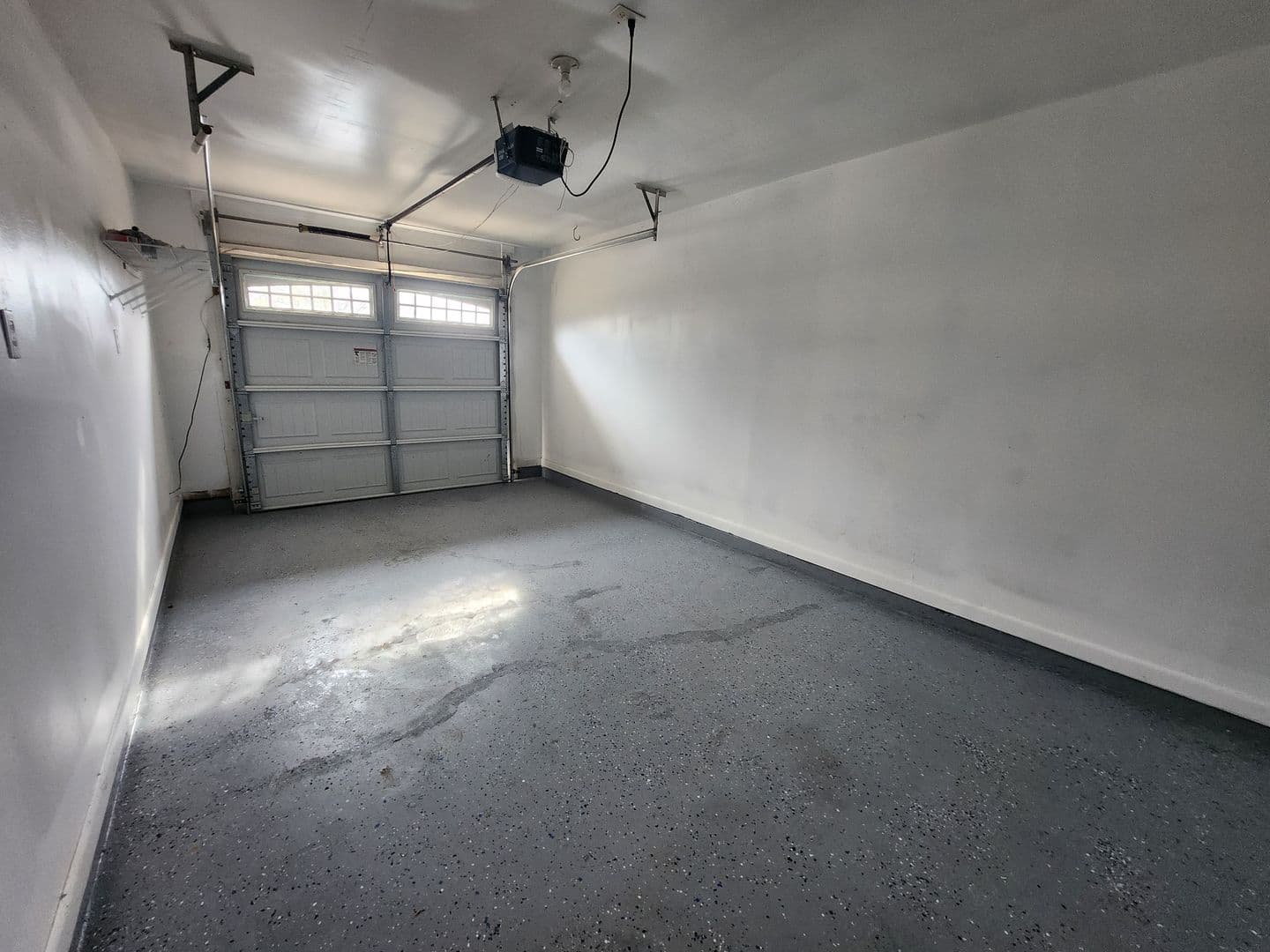 Wake Village House: 305 W. Greenfield Drive
