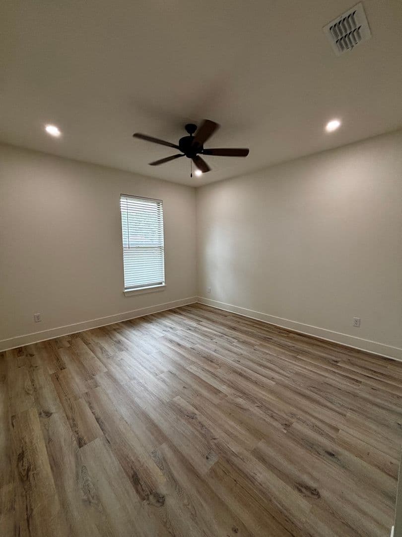 Texarkana House: 7 Fernwood Drive