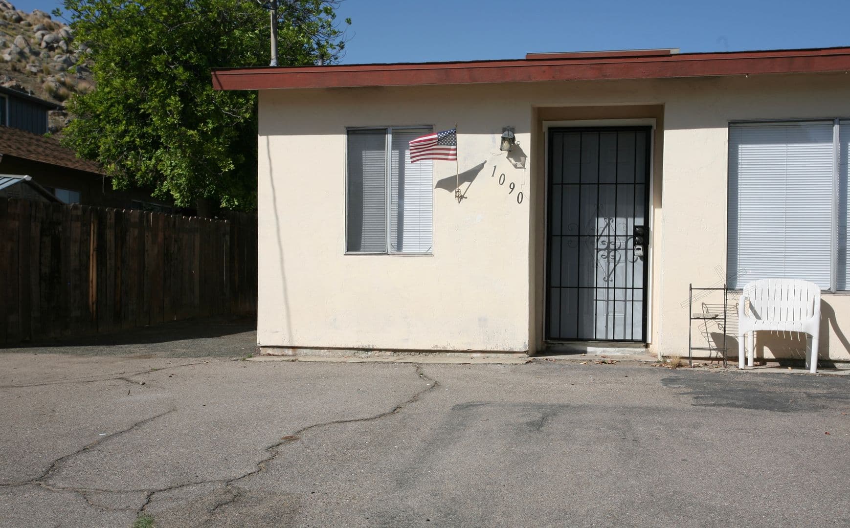 El Cajon Apartment: 1090 Sumner Ave. - Sumner 1090