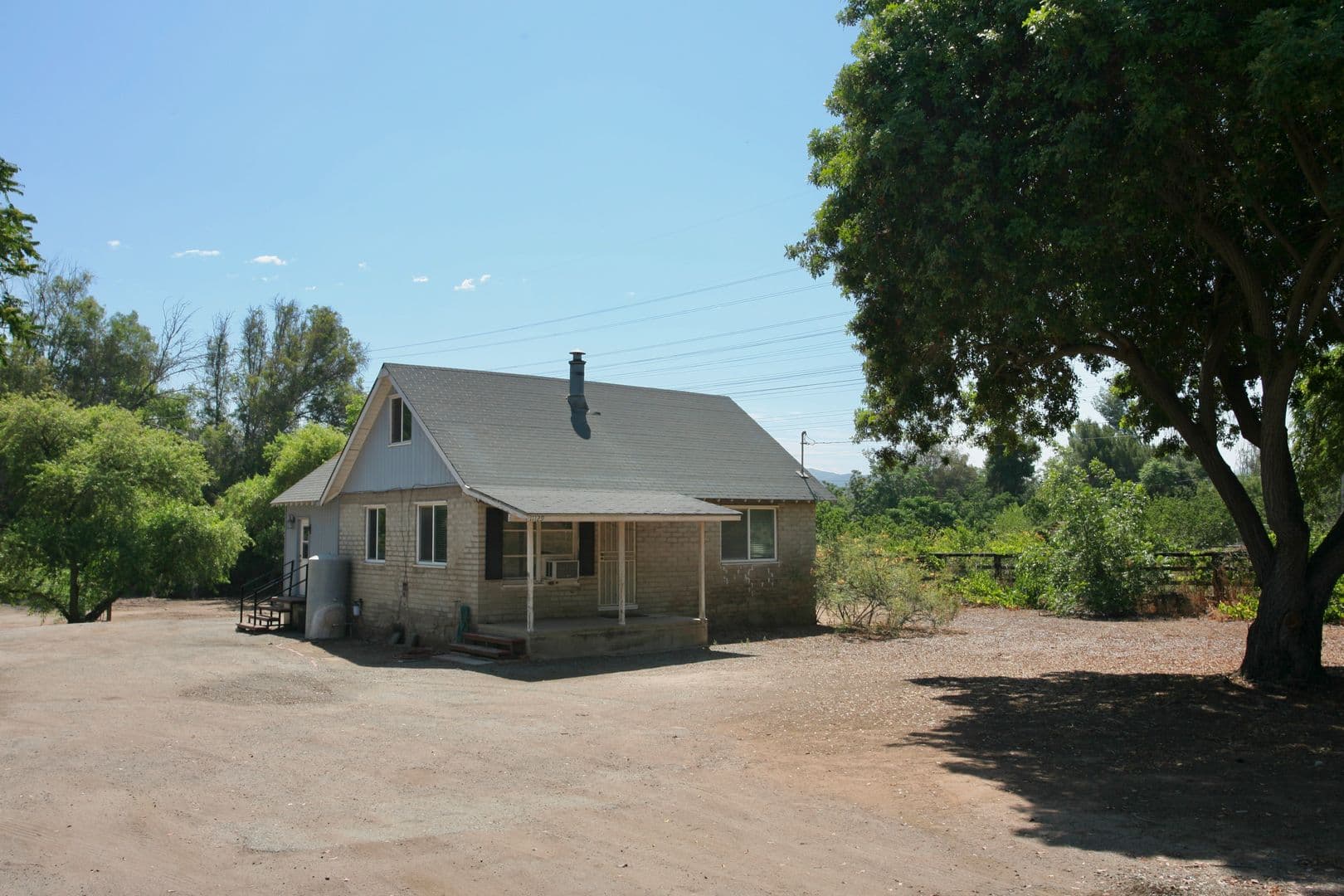 Lakeside House: 11129 Highway 67