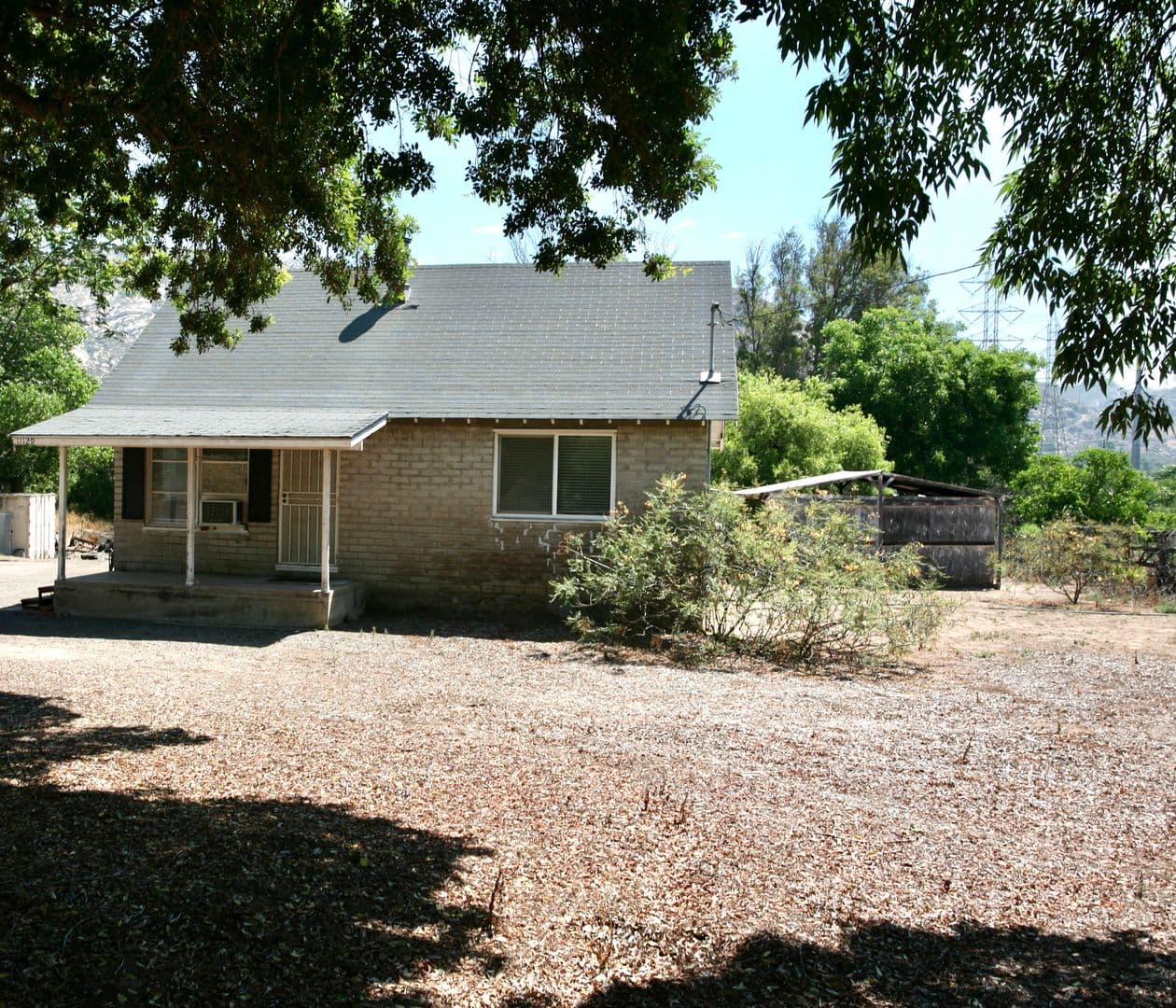 Lakeside House: 11129 Highway 67