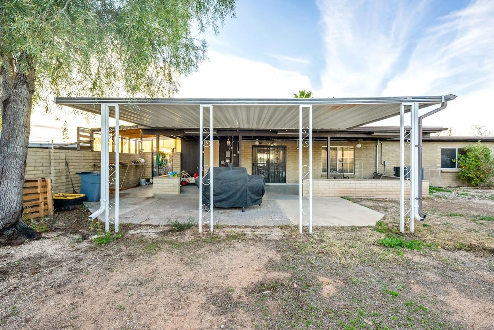 Tucson House: 2191 S Sunburst Drive
