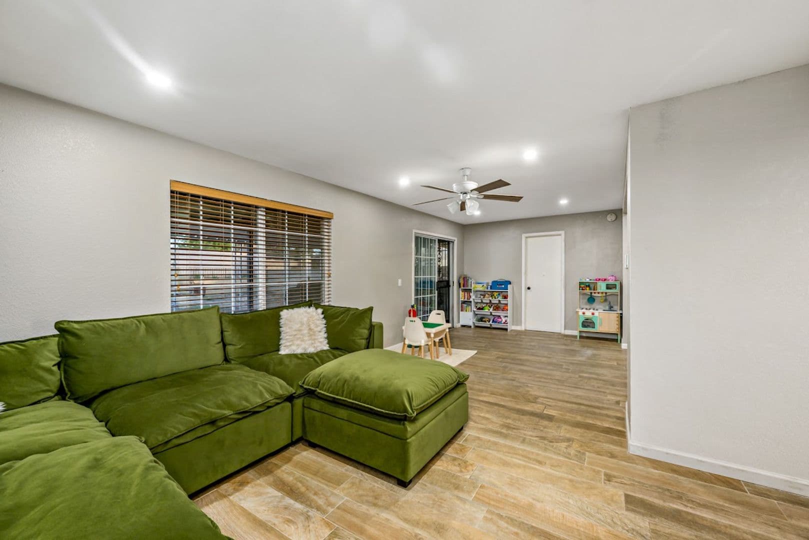 Tucson House: 2191 S Sunburst Drive