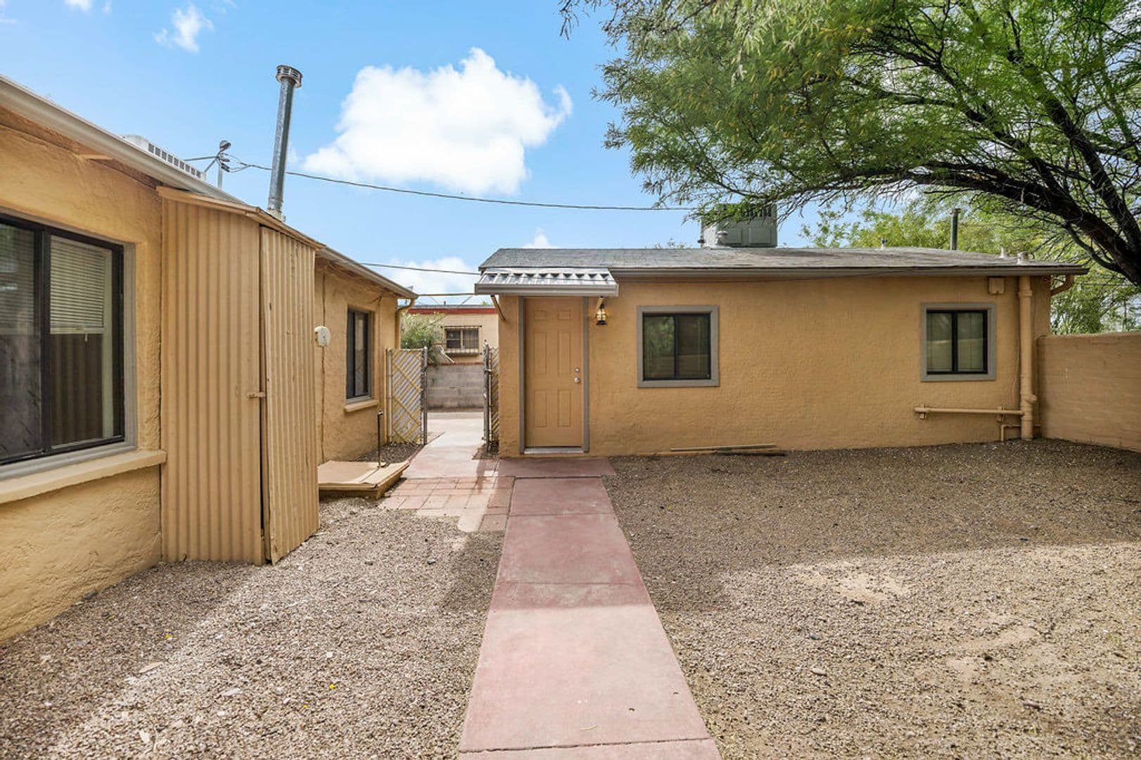 Tucson House: 1121 E. 9th Street Unit 1
