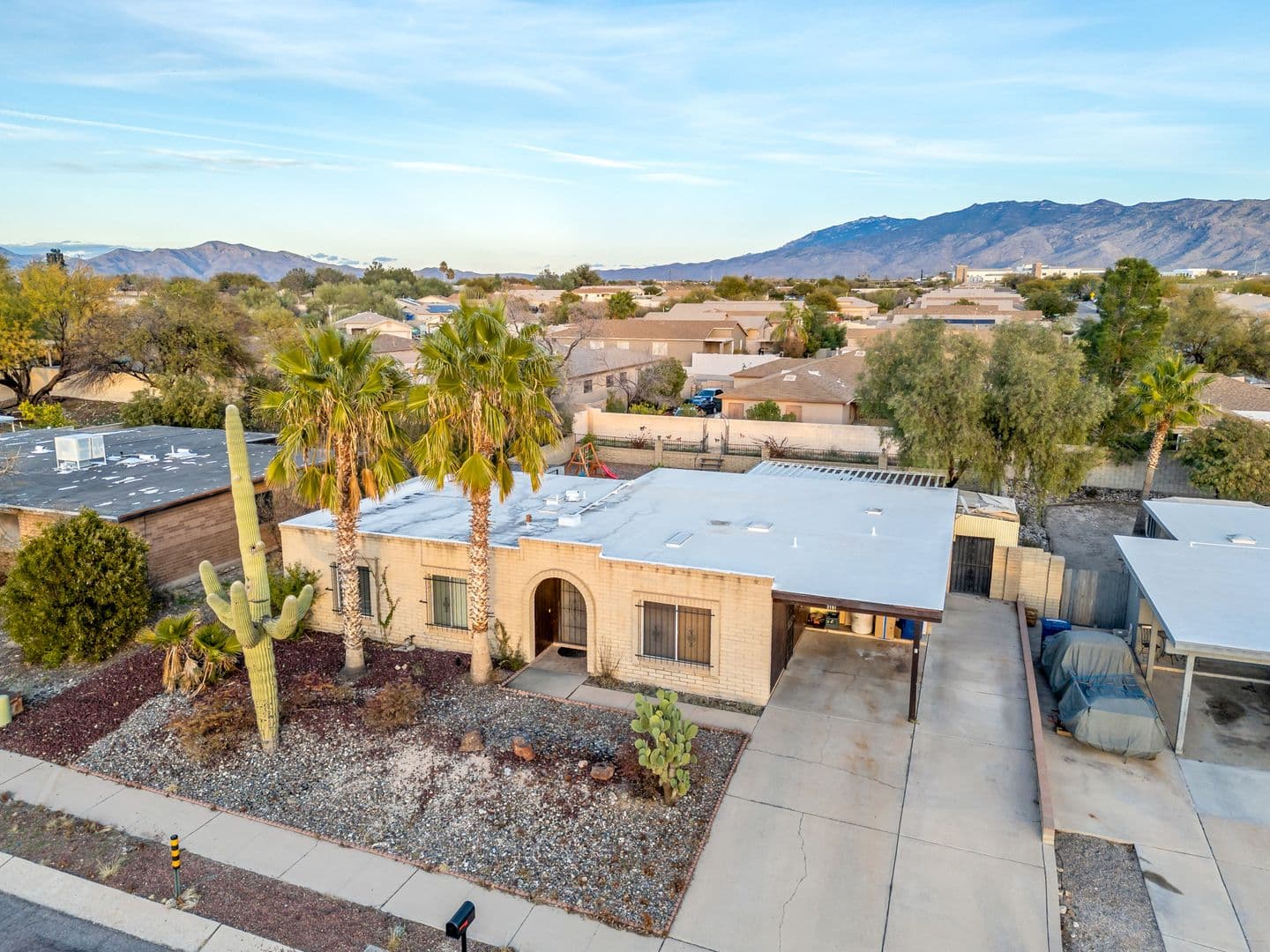 Tucson House: 2191 S Sunburst Drive
