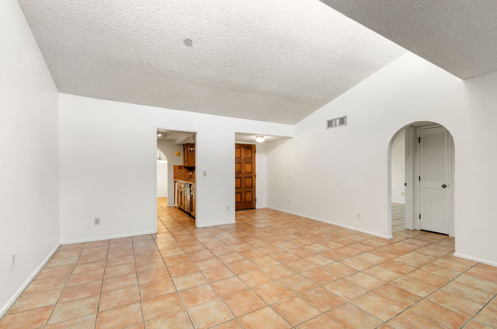 Tucson Condo: 524 N. Dodge Blvd