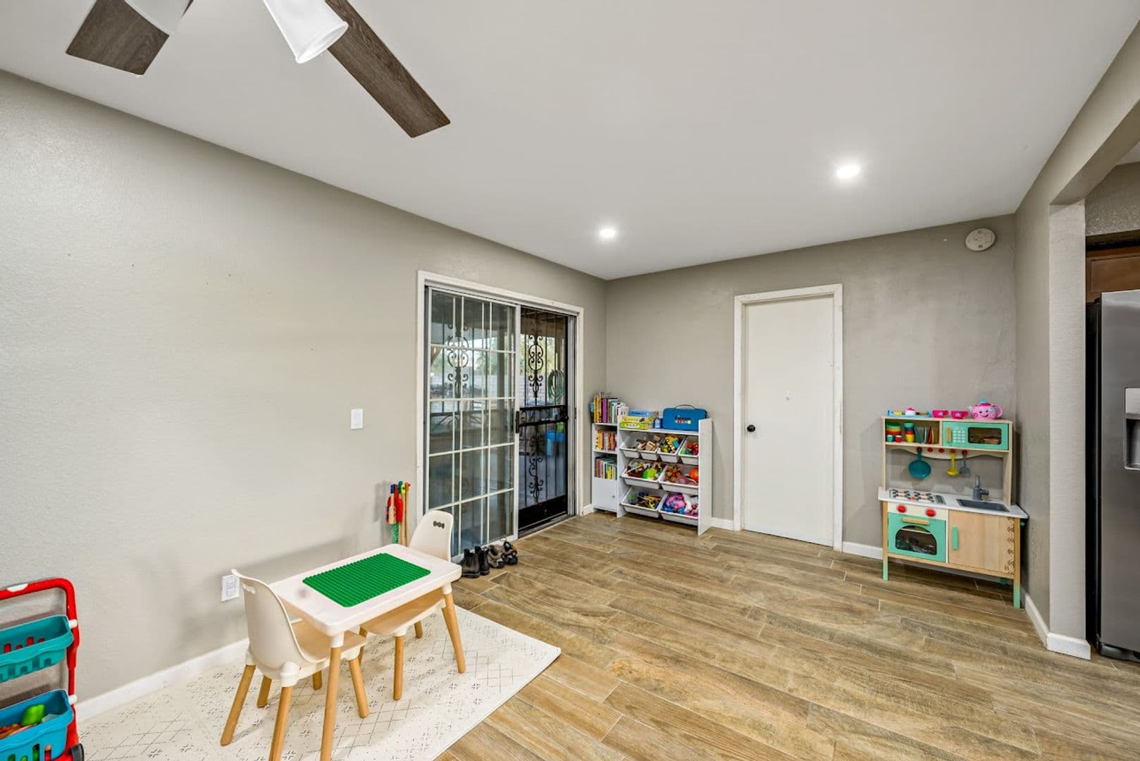 Tucson House: 2191 S Sunburst Drive