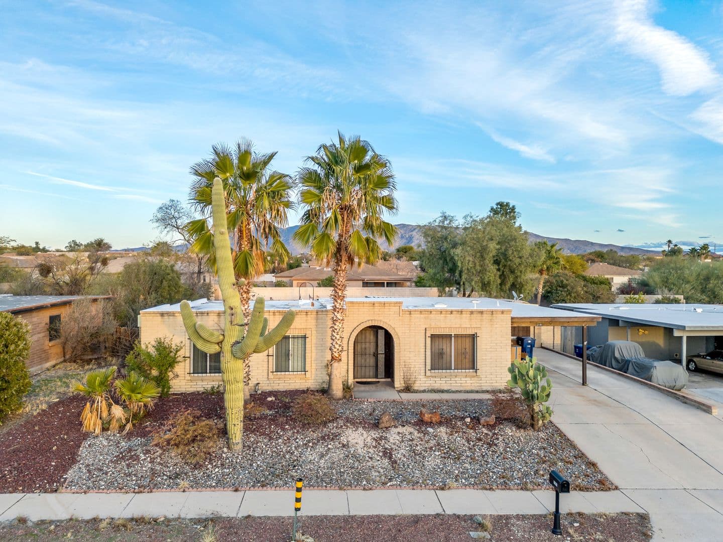 Tucson House: 2191 S Sunburst Drive