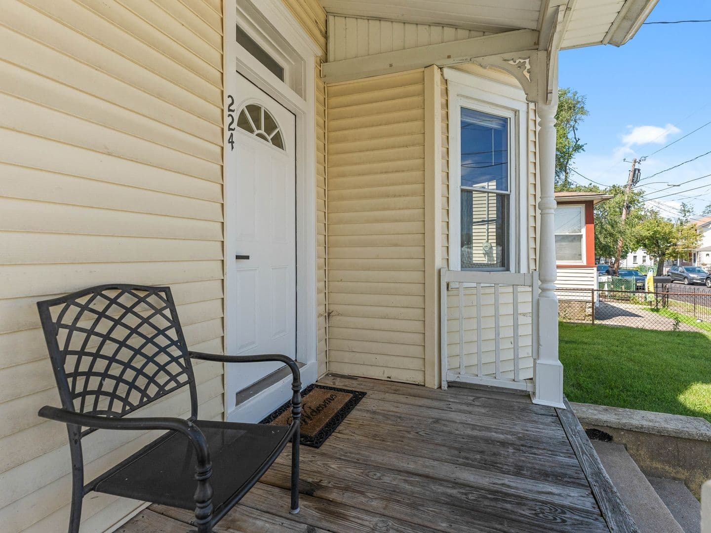 Riverside House: 224 Taylor St