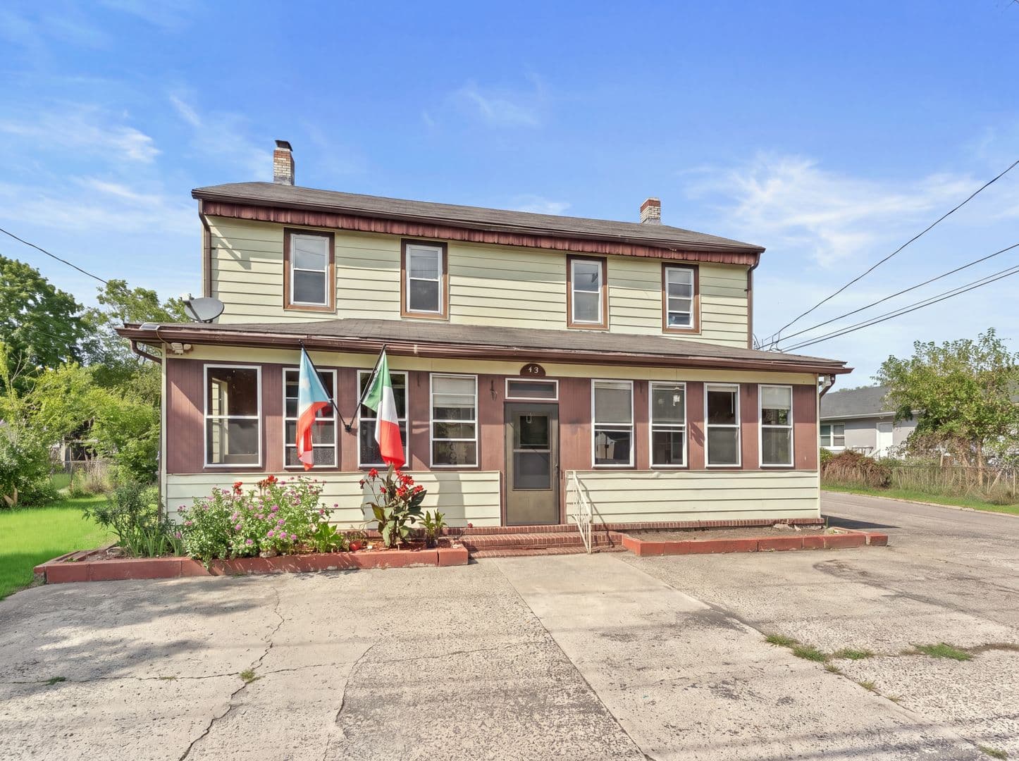 Hammonton Apartment: 45 Hall St