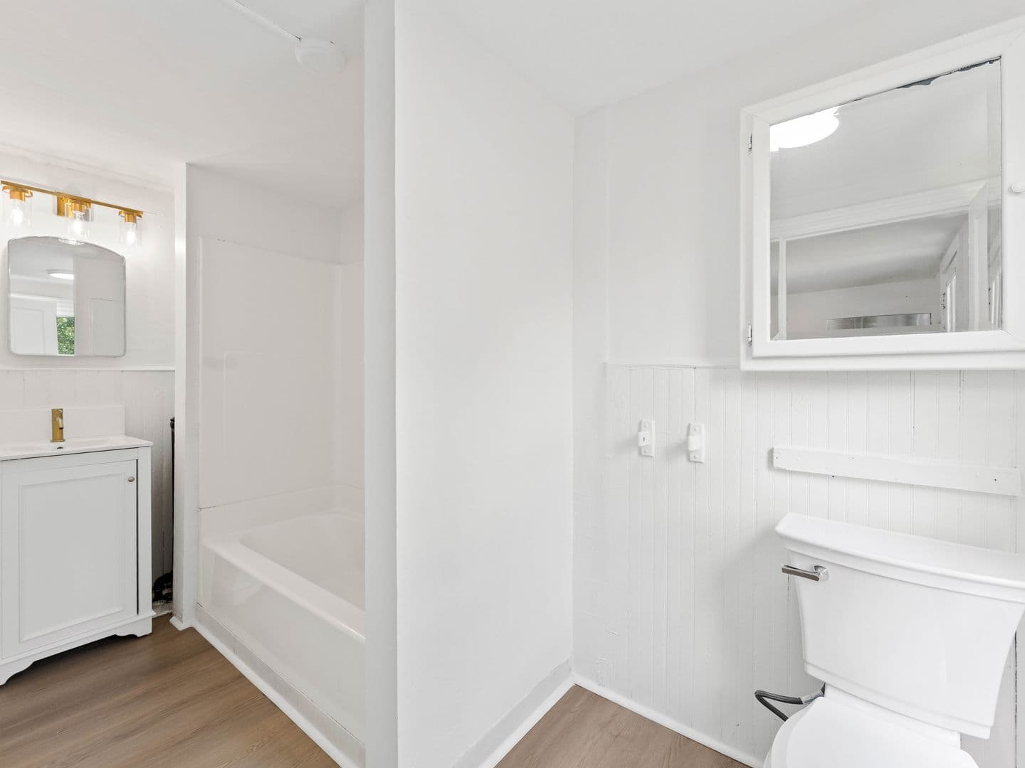 Millville House: 213 N 6th St