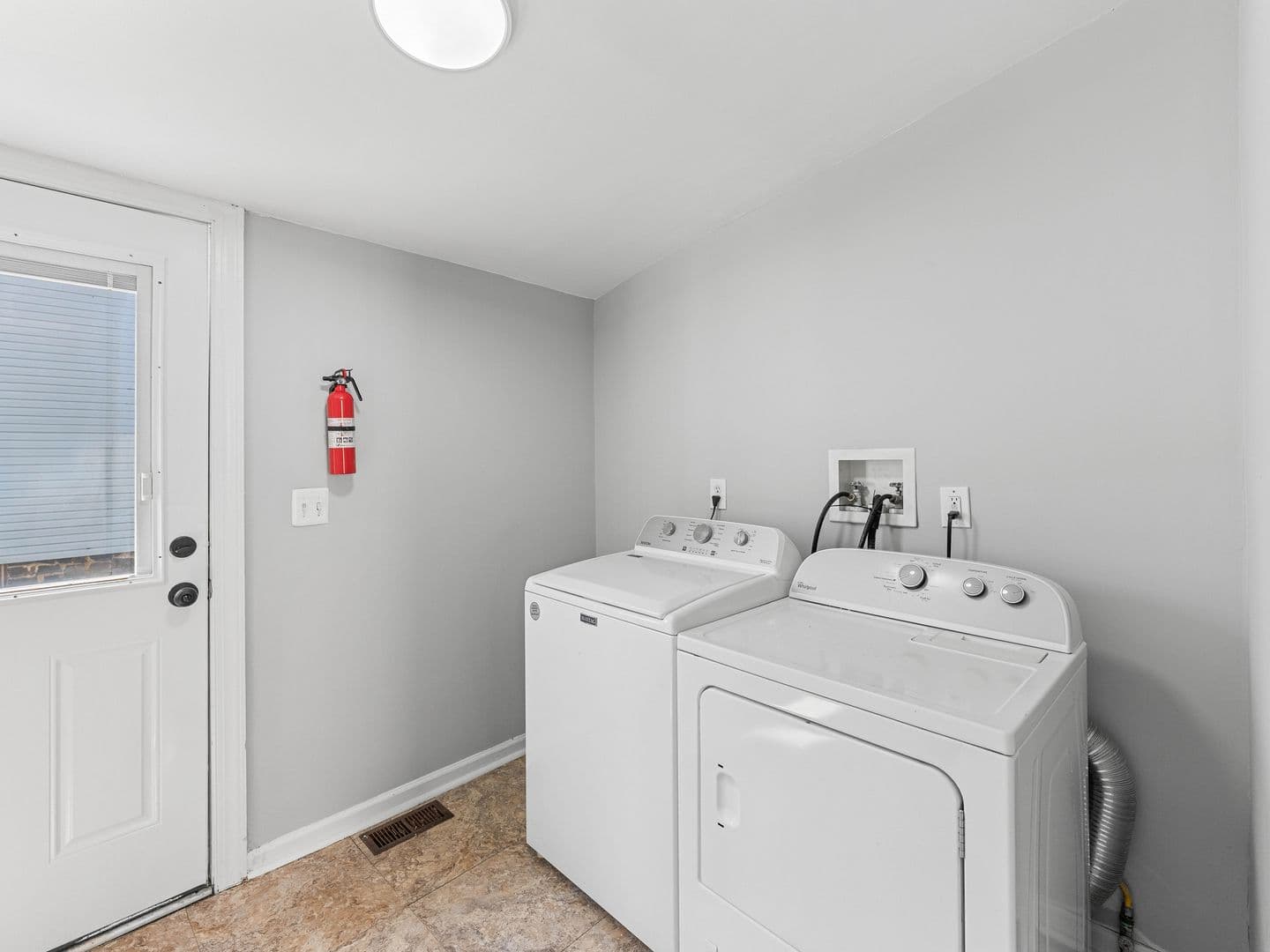 Riverside House: 224 Taylor St
