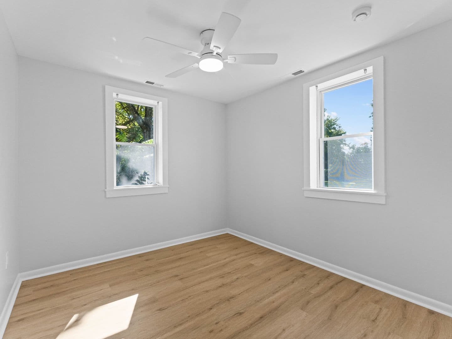 Millville House: 817 E Vine St