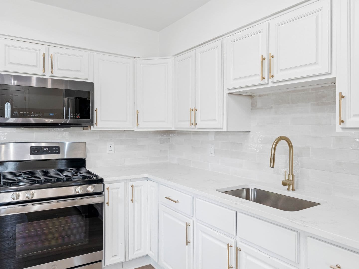 Lawnside House: 109 White Horse Pike N