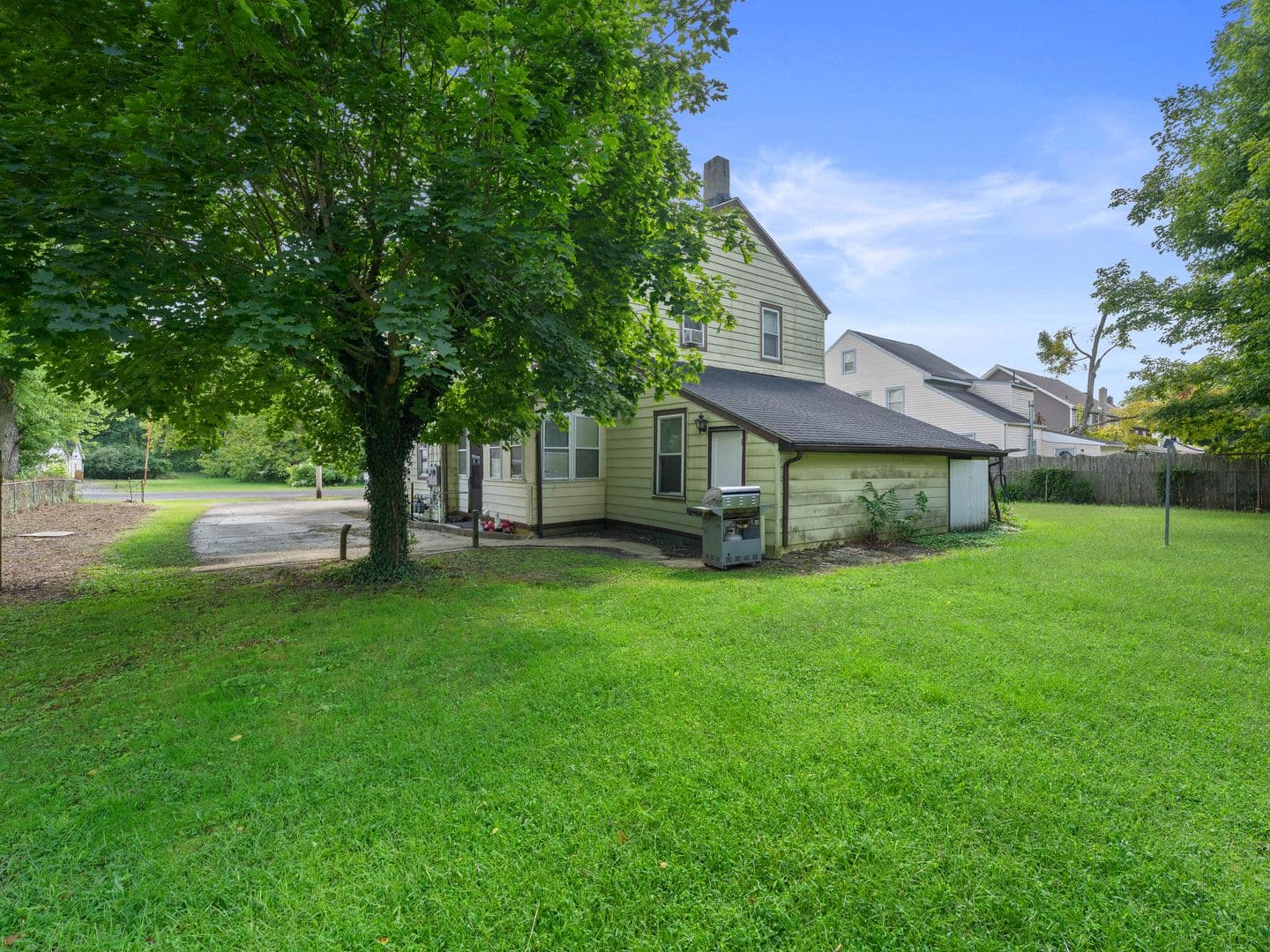 Hammonton Apartment: 45 Hall St